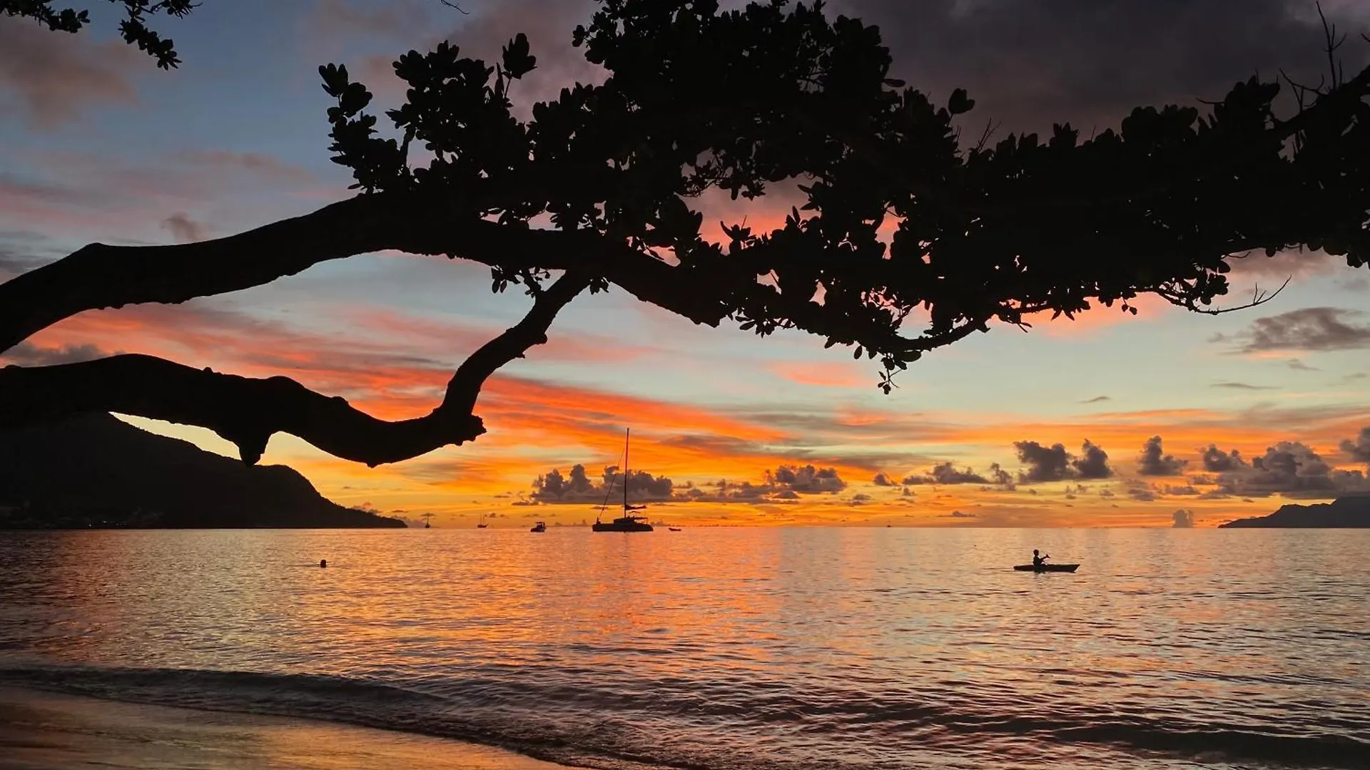 Bord Mer Villa Beau Vallon  Seychelles